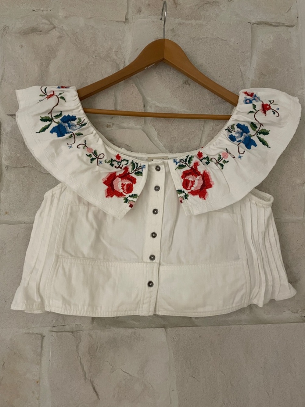 Pilcro White Cropped Off-Shoulder Top with Red & Blue Floral Embroidery- size S